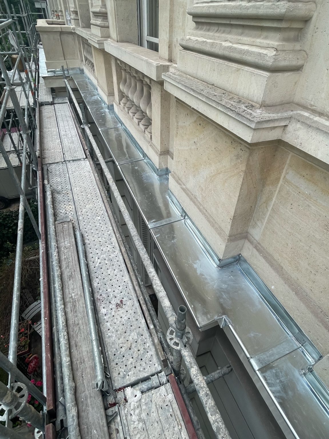 Zingueur à Paris et en Île-de-France, gouttière et façade en zinc